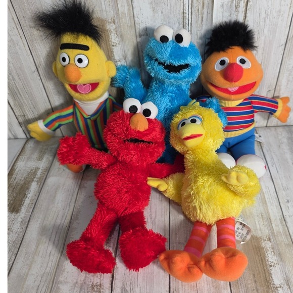 Sesame Street Plush Lot Elmo Cookie Monster Big Bird Bert Ernie Hasbro 2013 10in - Picture 2 of 9